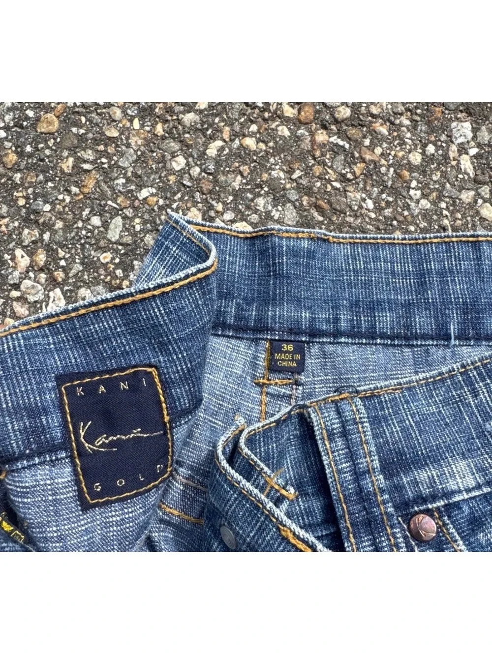2000s Kani Men's Blue Denim Shorts